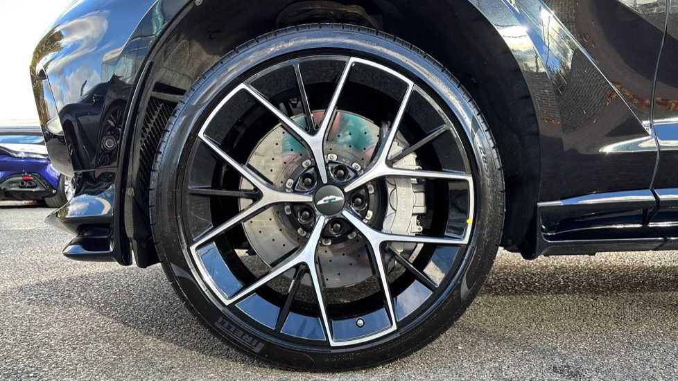 Used Aston Martin DBX 2024 for sale - 76067069: Photo 4