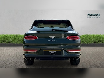 Used Bentley Bentayga 2022 for sale - 75391620: Photo