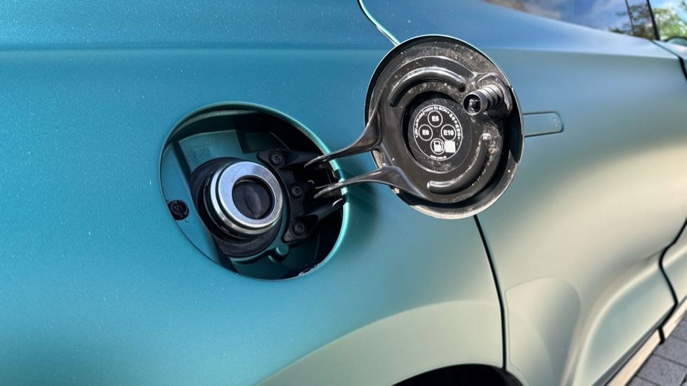 Used Aston Martin DBX 2022 for sale - 76466454: Photo 26