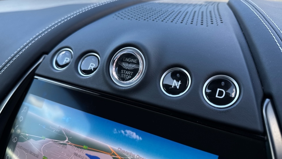 Used Aston Martin DBX 2022 for sale - 76466454: Photo 32