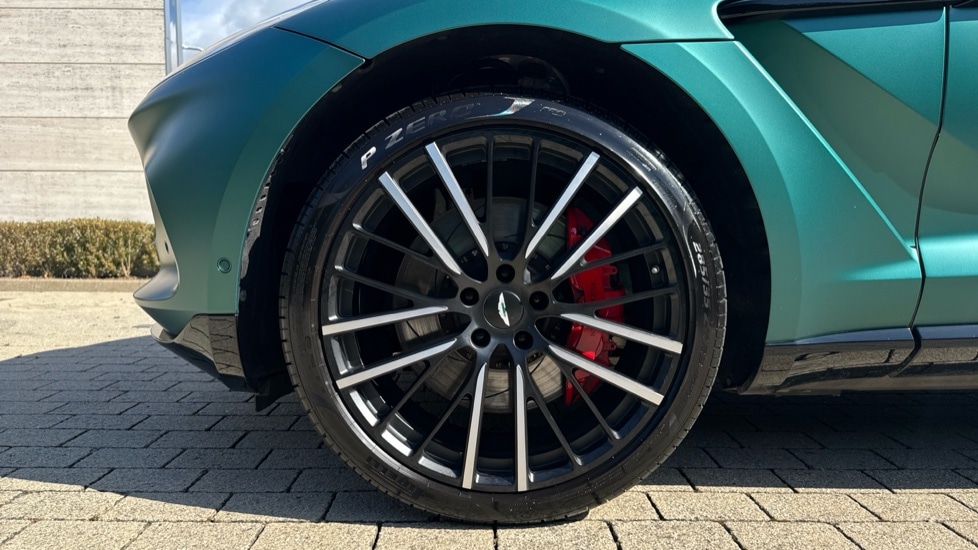 Used Aston Martin DBX 2022 for sale - 76466454: Photo 4