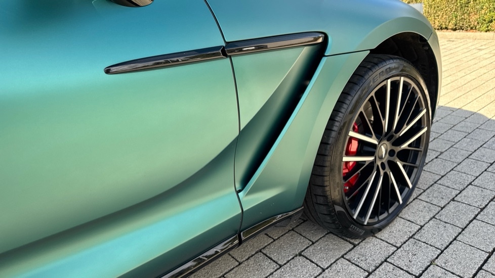 Used Aston Martin DBX 2022 for sale - 76466454: Photo 9