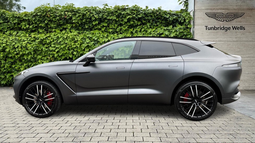 Used Aston Martin DBX 2023 for sale - 76015106: Photo 17