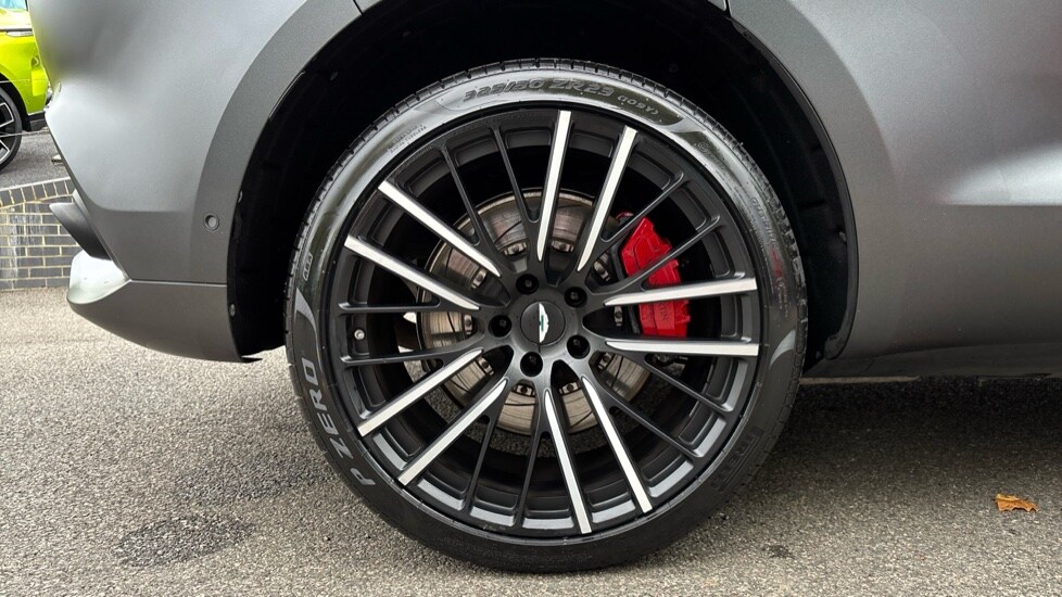 Used Aston Martin DBX 2023 for sale - 76015106: Photo 24