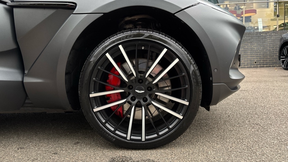 Used Aston Martin DBX 2023 for sale - 76015106: Photo 25