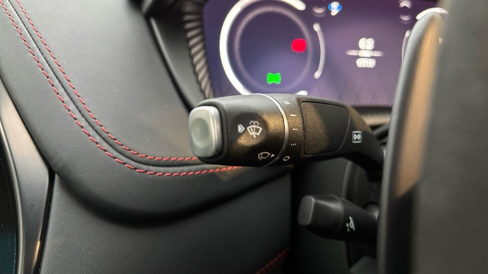 Used Aston Martin DBX 2023 for sale - 76015106: Photo 29