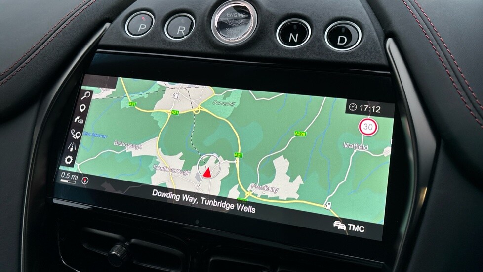 Used Aston Martin DBX 2023 for sale - 76015106: Photo 32