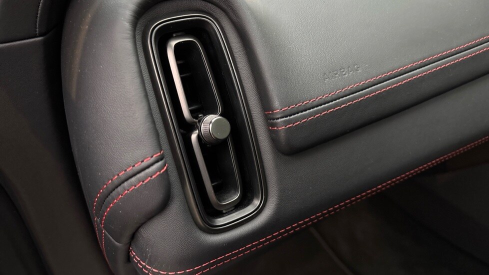 Used Aston Martin DBX 2023 for sale - 76015106: Photo 43