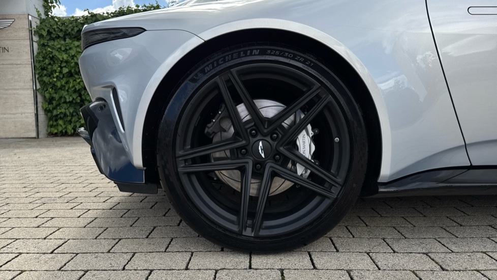 Used Aston Martin Vantage 2025 for sale - 75742762: Photo 24