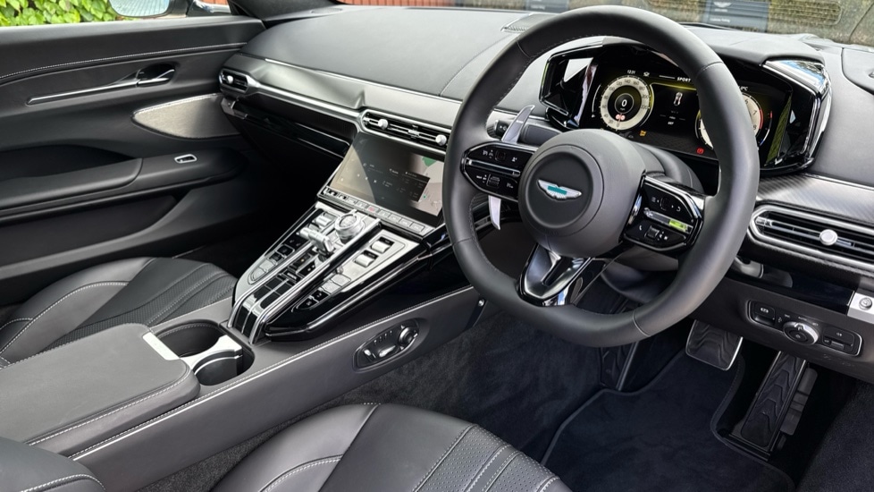 Used Aston Martin Vantage 2025 for sale - 75742762: Photo 3