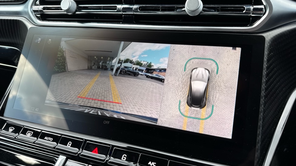 Used Aston Martin Vantage 2025 for sale - 75742762: Photo 30