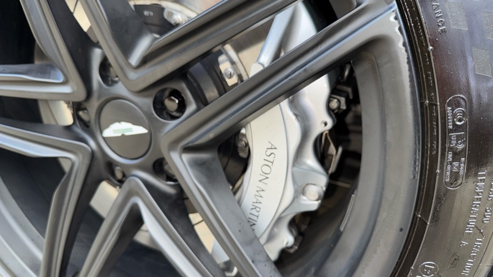 Used Aston Martin Vantage 2025 for sale - 75742762: Photo 44