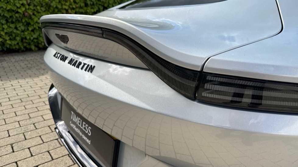 Used Aston Martin Vantage 2025 for sale - 75742762: Photo 8