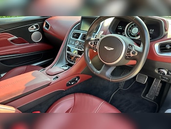 Used Aston Martin DB11 2018 for sale - 75451835: Photo