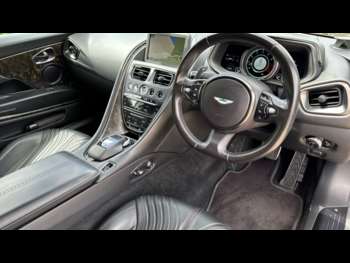 Used Aston Martin DB11 2017 for sale - 74447990: Photo