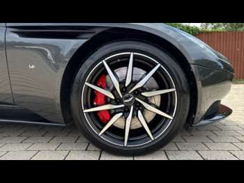 Used Aston Martin DB11 2017 for sale - 74447990: Photo