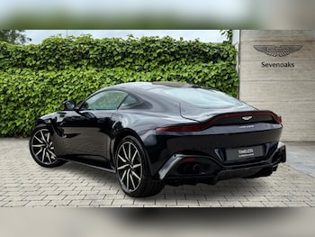 Used Aston Martin Vantage 2019 for sale - 75391604: Photo