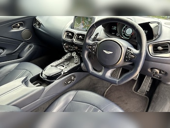Used Aston Martin Vantage 2019 for sale - 75391604: Photo