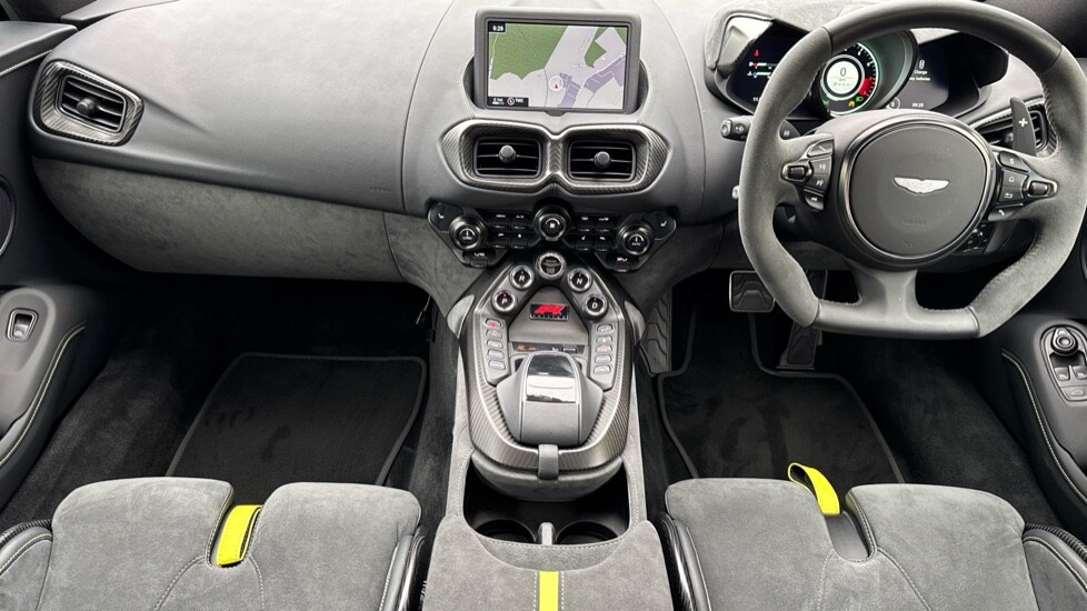 Used Aston Martin Vantage 2024 for sale - 76203881: Photo 19