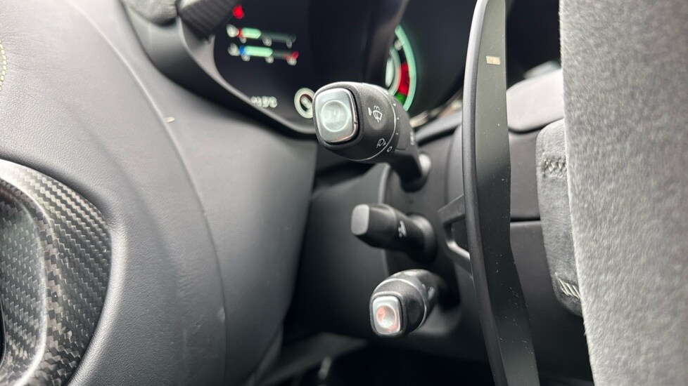 Used Aston Martin Vantage 2024 for sale - 76203881: Photo 29