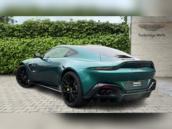Used Aston Martin Vantage 2024 for sale - 76203881: Photo 2