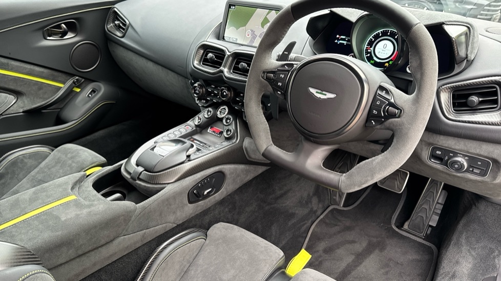 Used Aston Martin Vantage 2024 for sale - 76203881: Photo 3