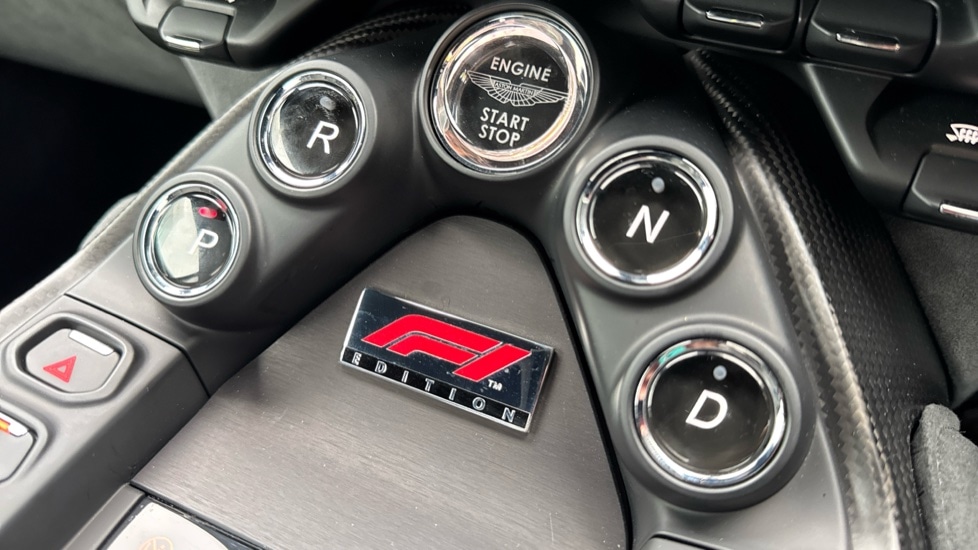 Used Aston Martin Vantage 2024 for sale - 76203881: Photo 32
