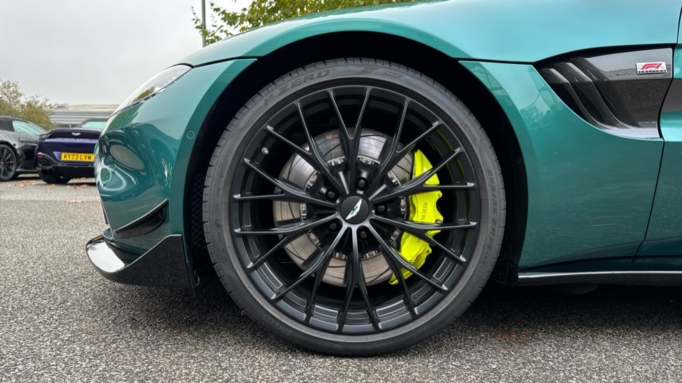 Used Aston Martin Vantage 2024 for sale - 76203881: Photo 4