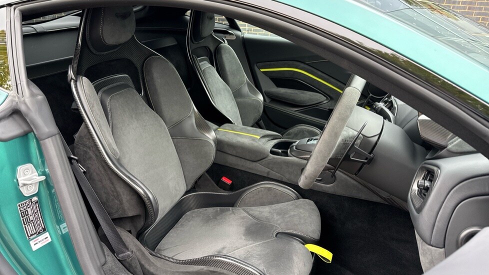 Used Aston Martin Vantage 2024 for sale - 76203881: Photo 43