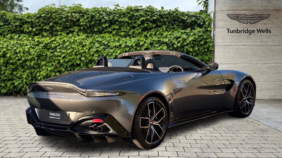 Used Aston Martin Vantage 2021 for sale - 76116808: Photo 14