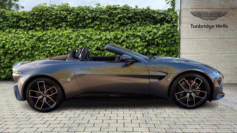 Used Aston Martin Vantage 2021 for sale - 76116808: Photo 16