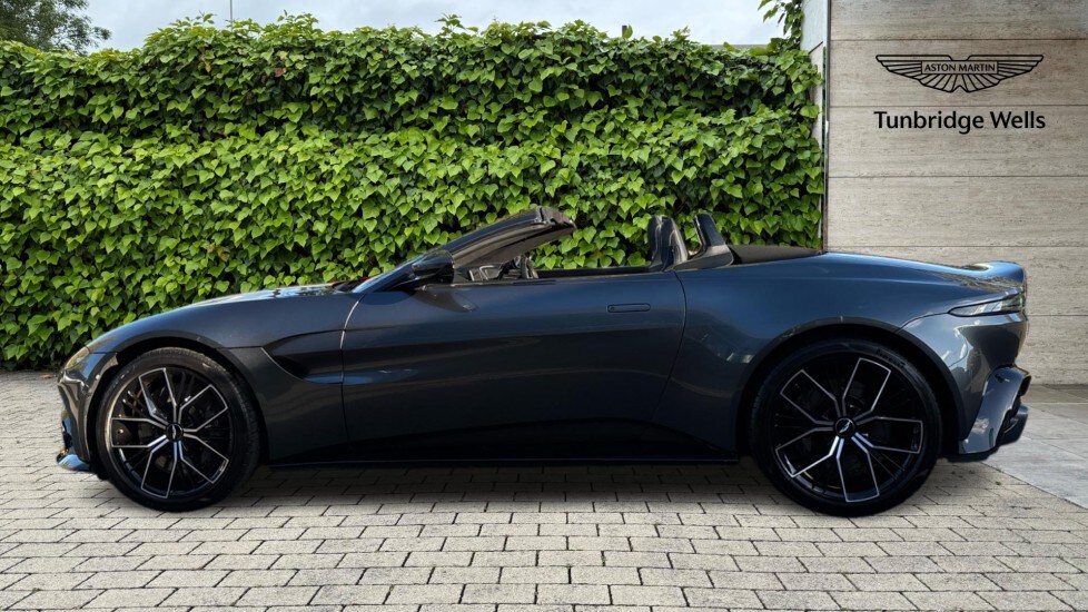 Used Aston Martin Vantage 2021 for sale - 76116808: Photo 17