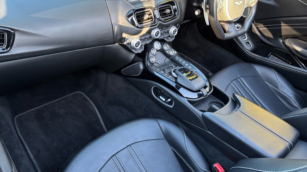 Used Aston Martin Vantage 2021 for sale - 76116808: Photo 18