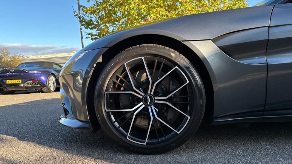 Used Aston Martin Vantage 2021 for sale - 76116808: Photo 25