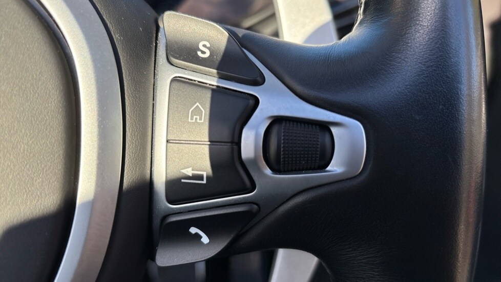 Used Aston Martin Vantage 2021 for sale - 76116808: Photo 27