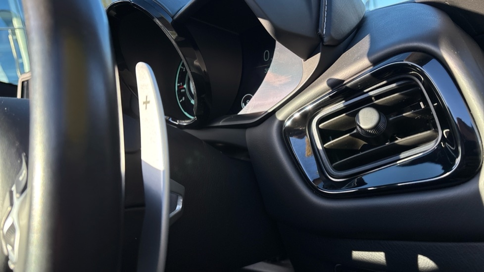 Used Aston Martin Vantage 2021 for sale - 76116808: Photo 29