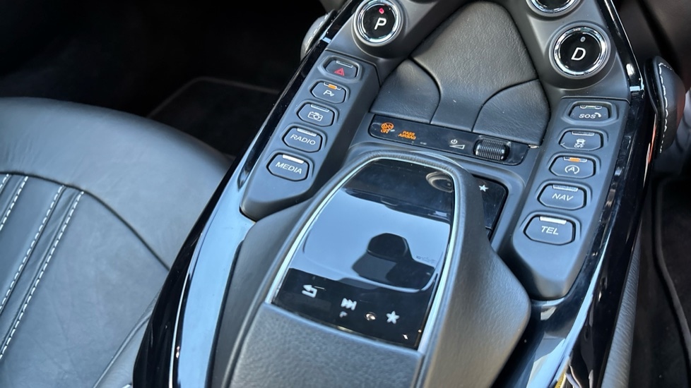 Used Aston Martin Vantage 2021 for sale - 76116808: Photo 34
