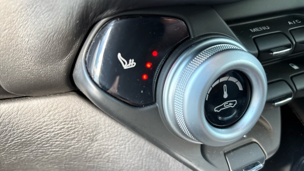 Used Aston Martin Vantage 2021 for sale - 76116808: Photo 39