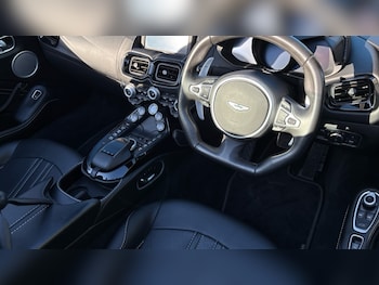 Used Aston Martin Vantage 2021 for sale - 76116808: Photo