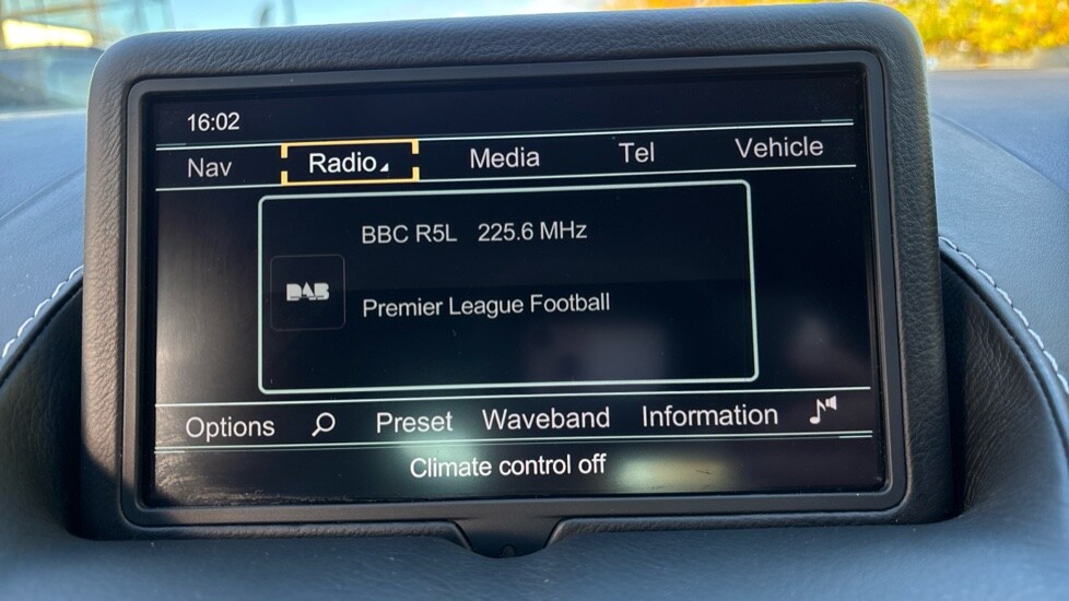 Used Aston Martin Vantage 2021 for sale - 76116808: Photo 40