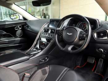 Used Aston Martin DB11 2018 for sale - 74207790: Photo