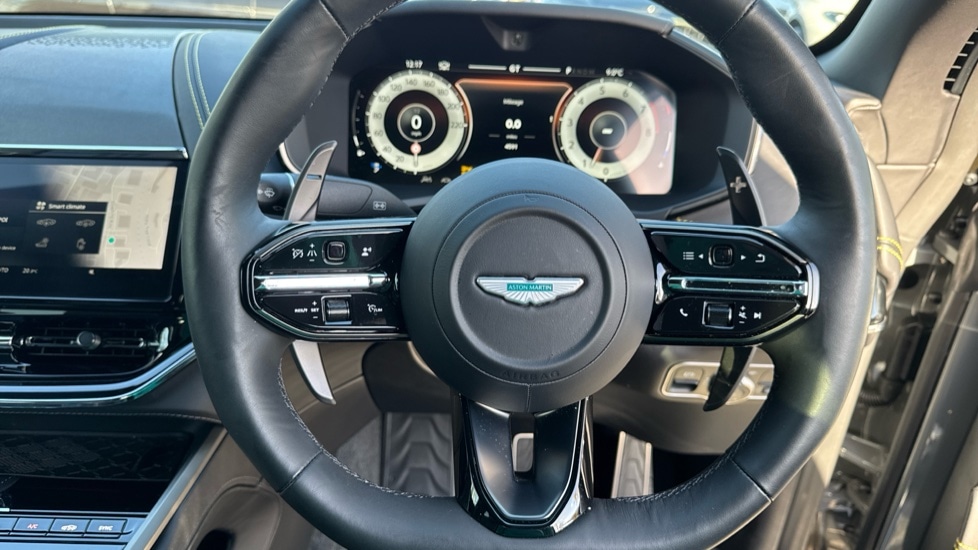 Used Aston Martin DBX 2025 for sale - 76552278: Photo 11