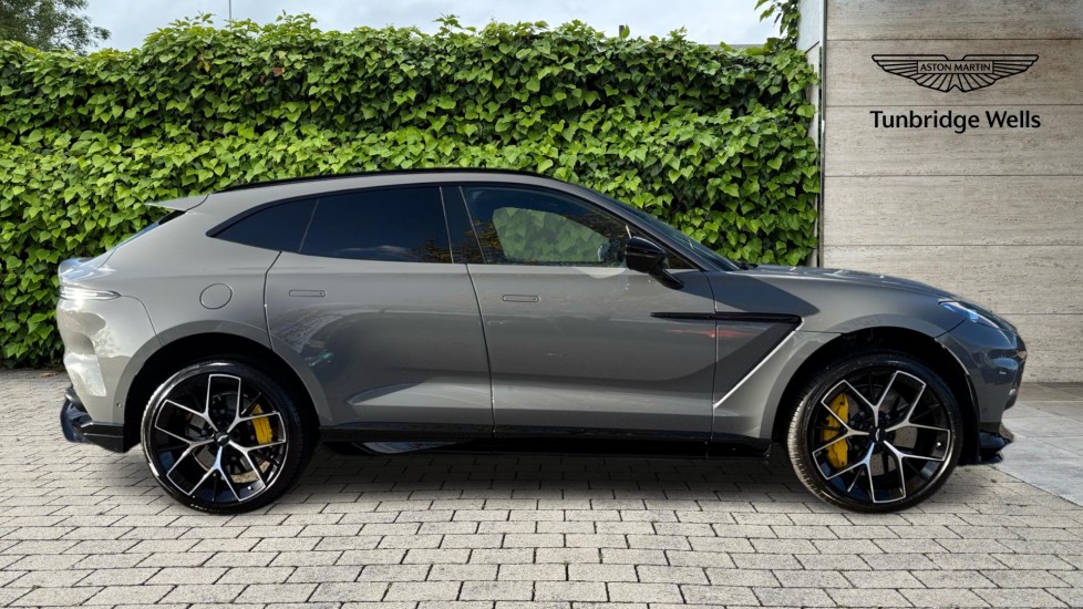 Used Aston Martin DBX 2025 for sale - 76552278: Photo 16
