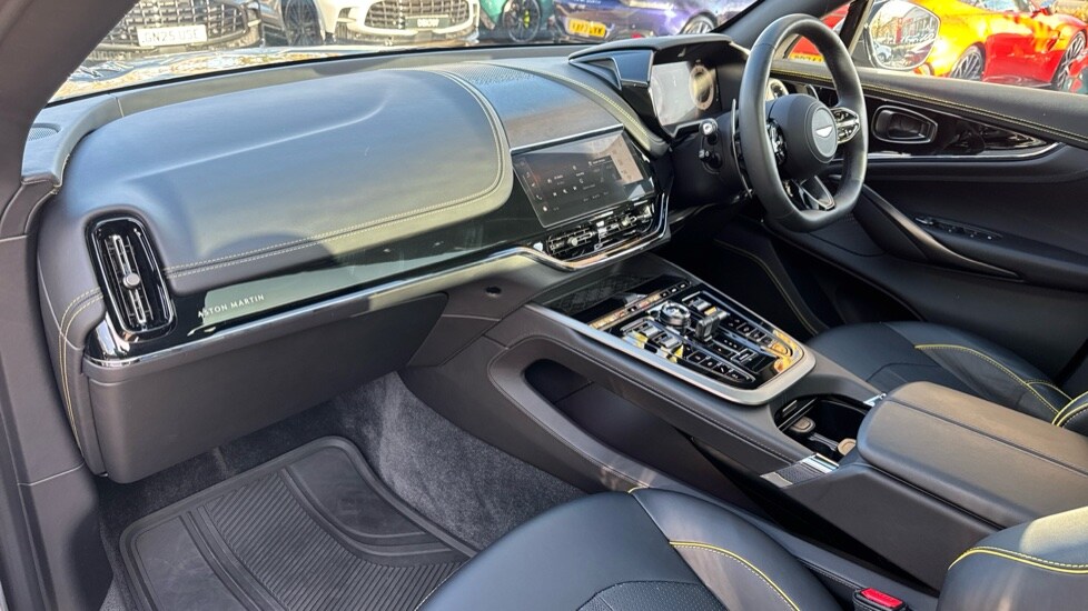 Used Aston Martin DBX 2025 for sale - 76552278: Photo 18