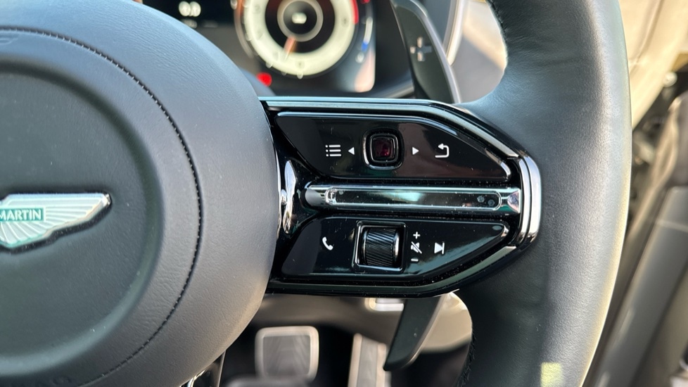 Used Aston Martin DBX 2025 for sale - 76552278: Photo 27