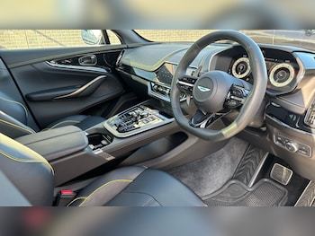 Used Aston Martin DBX 2025 for sale - 76552278: Photo