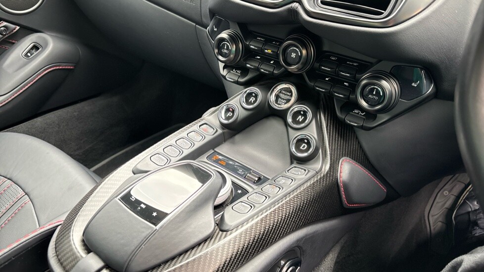 Used Aston Martin Vantage 2022 for sale - 76015051: Photo 33