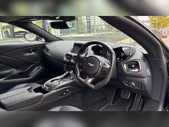 Used Aston Martin Vantage 2022 for sale - 76015051: Photo