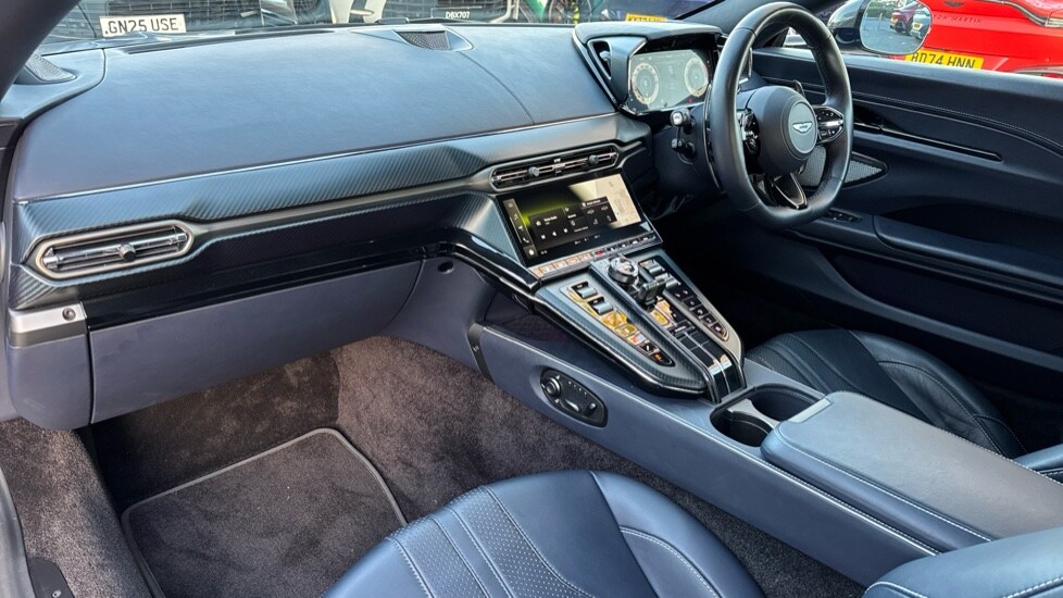 Used Aston Martin Vantage 2024 for sale - 76420314: Photo 18