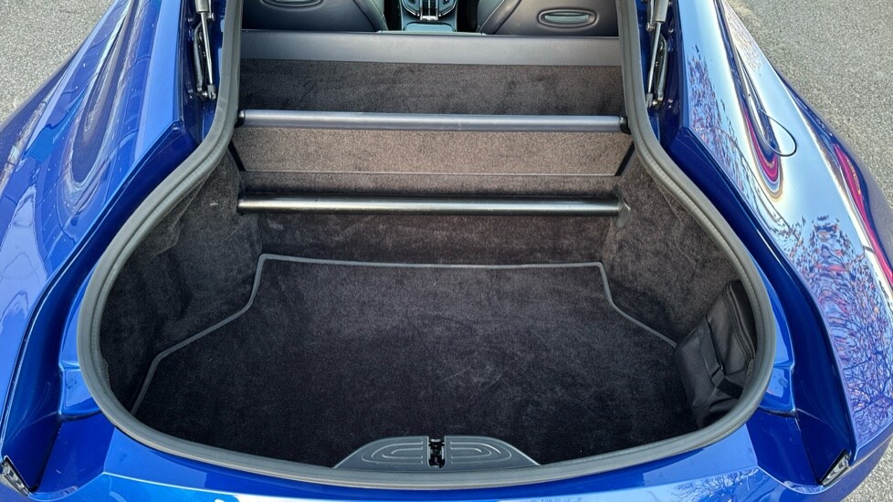 Used Aston Martin Vantage 2024 for sale - 76420314: Photo 21